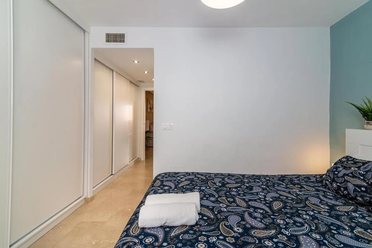 N&A Azucenas - 2Br Apartment Recently Renovated 贝纳尔马德纳 西班牙